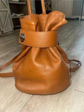 Mia Tomazzi Sirietto Italian Genuine Tan Brown Leather Backpack Purse